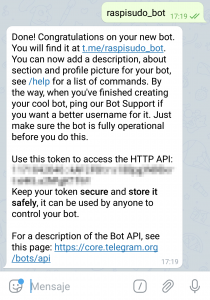Nombre y token en BotFather